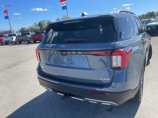 New 2026 Ford Explorer Active image 8