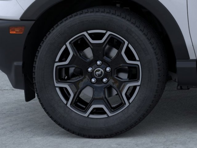 New 2026 Ford Bronco Sport Outer Banks w/ Outer Banks Tech Package+ AWD/4WD image 19