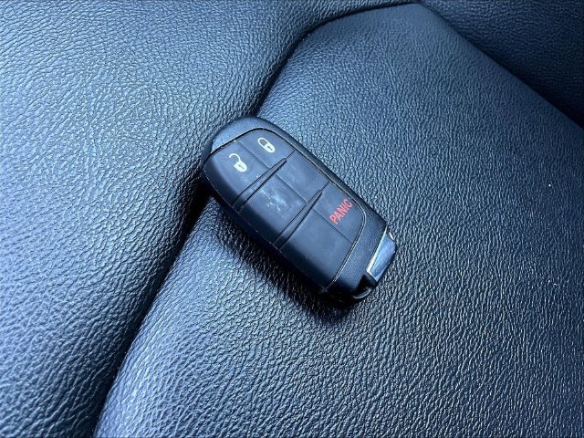 Used 2024 Jeep Compass Limited AWD/4WD image 36