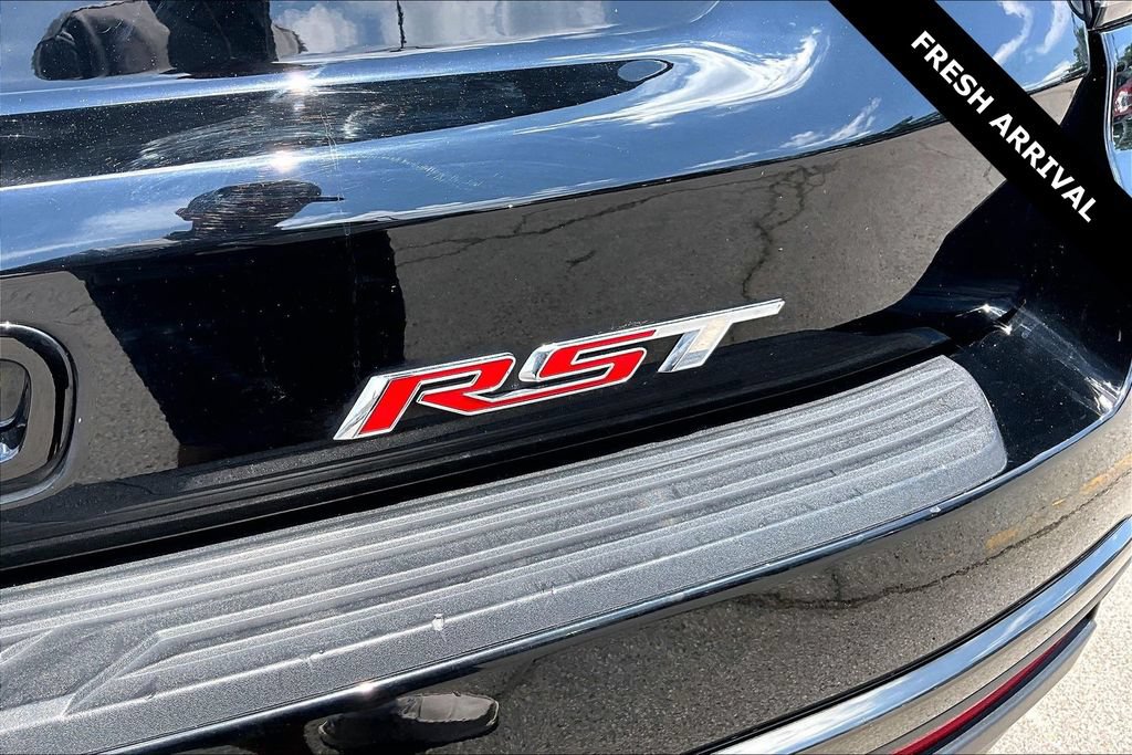 Used 2021 Chevrolet Suburban RST AWD/4WD image 23