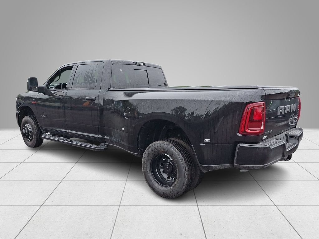 New 2026 RAM 3500 Big Horn AWD/4WD image 5