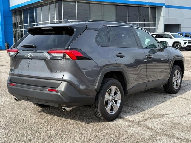 Used 2025 Toyota RAV4 XLE w/ Weather Package FWD image 5