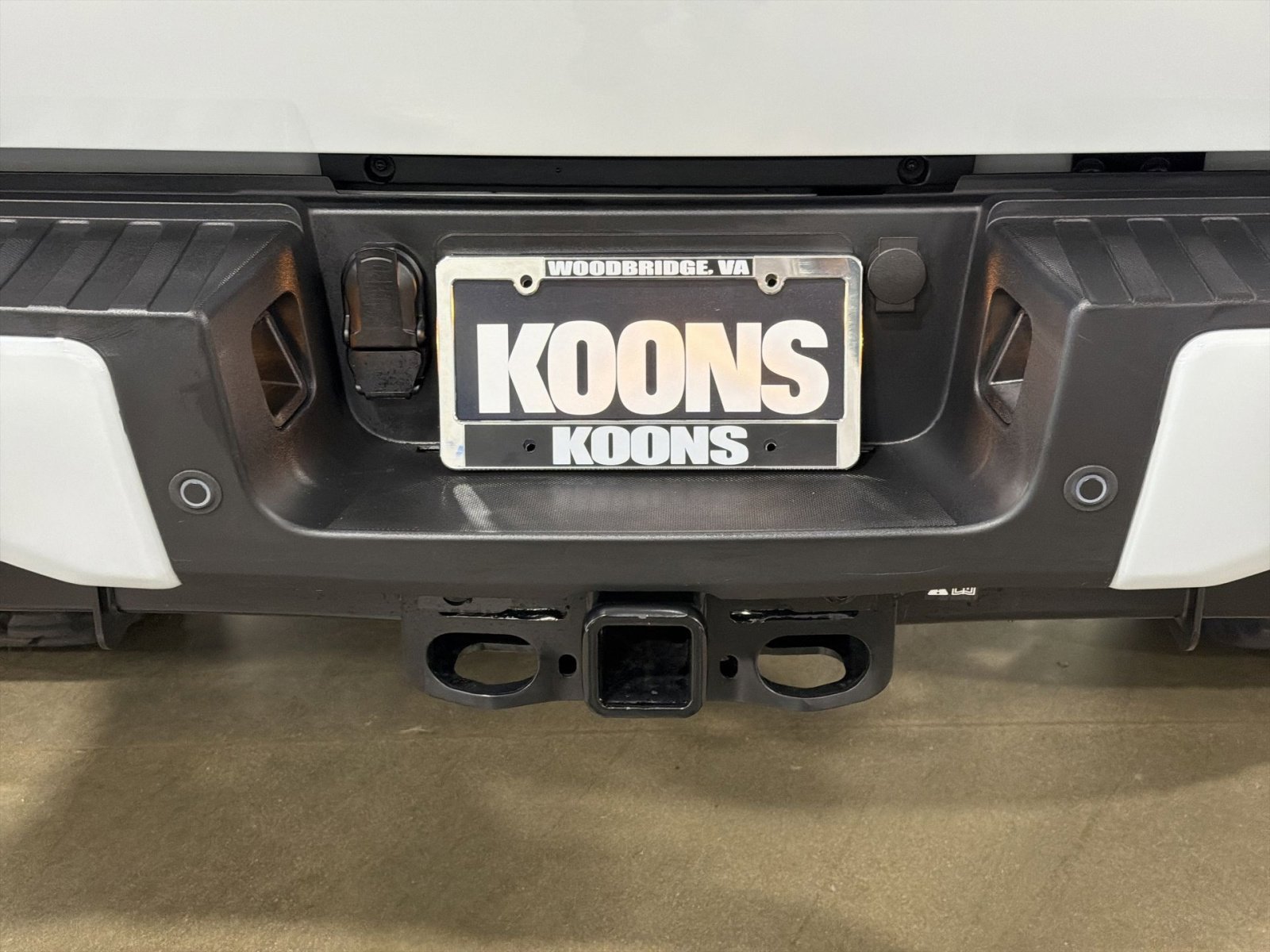 New 2026 Ford F250 Lariat w/ Black Appearance Package image 18