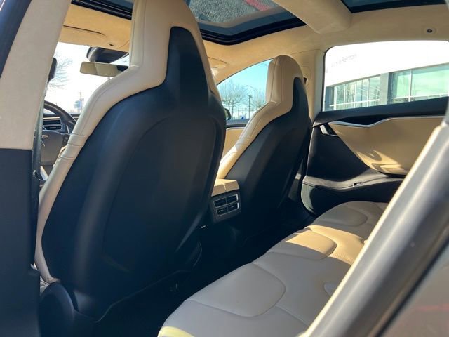 Used 2016 Tesla Model S 70D image 14