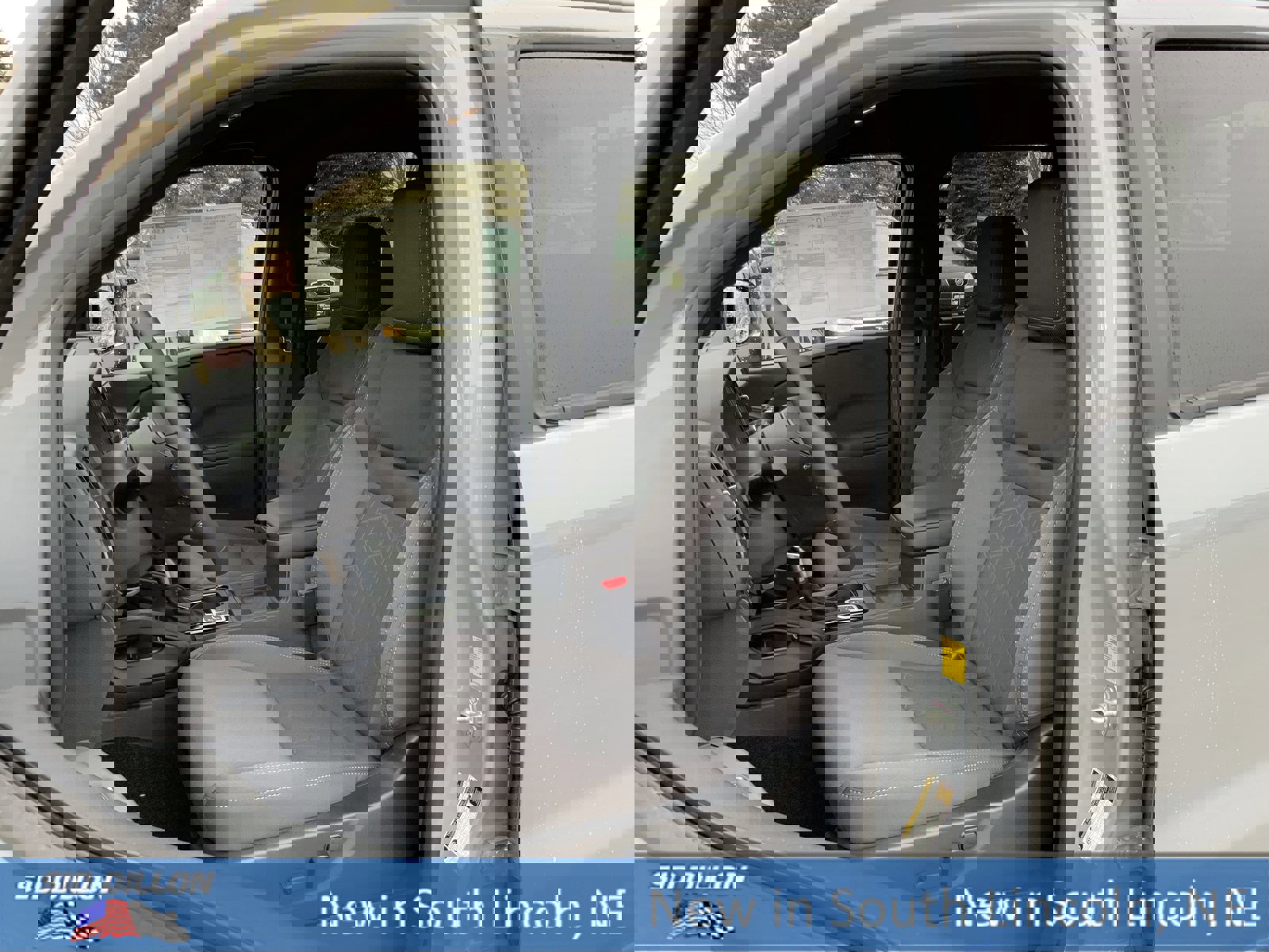 New 2026 Nissan Frontier SV w/ All-Weather Content Package image 9