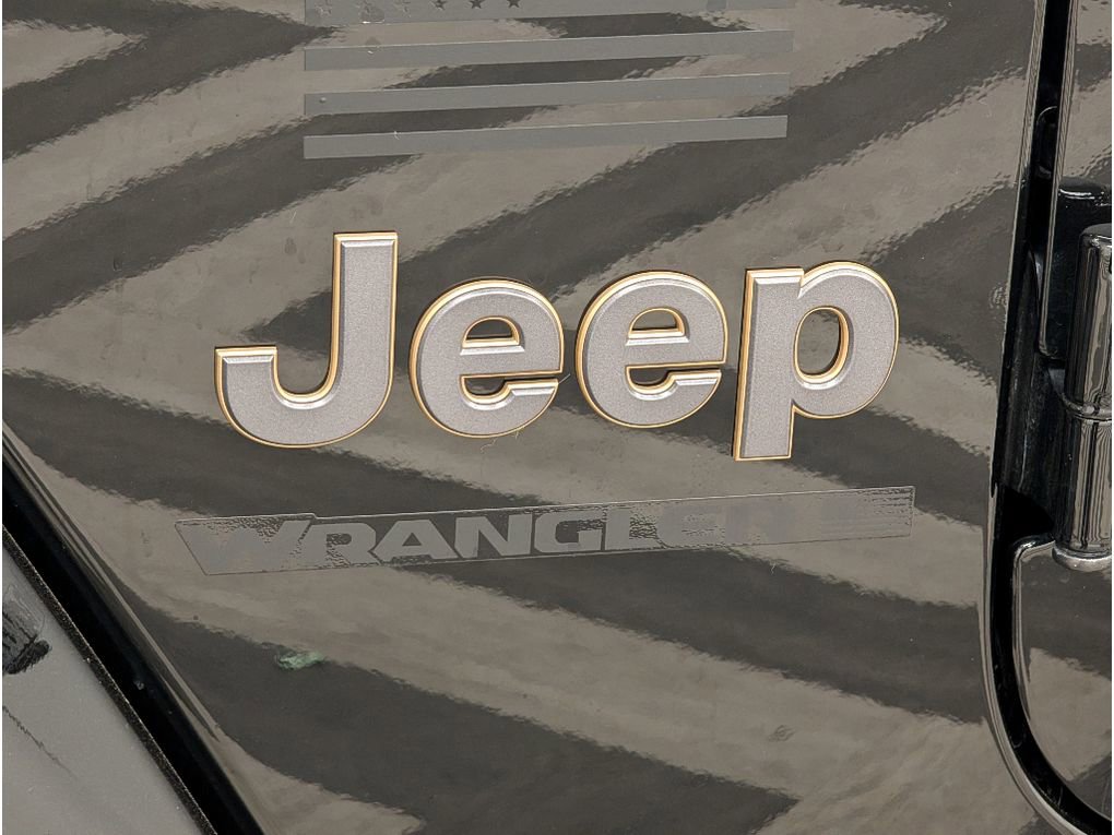 Used 2023 Jeep Wrangler Unlimited Rubicon 392 image 5