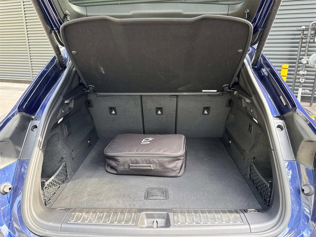 Used 2024 Porsche Macan 4 Electric image 25