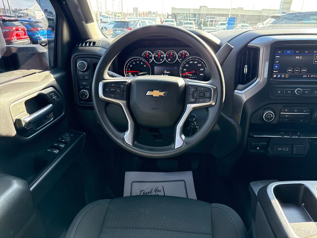 Used 2021 Chevrolet Silverado 1500 Custom w/ Custom Max Trailering Package image 17