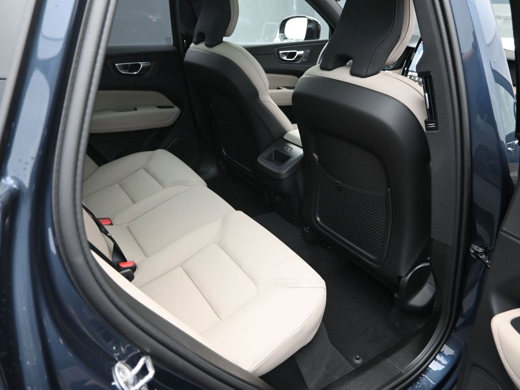 New 2026 Volvo XC60 B5 Plus w/ Protection Package Premier image 35