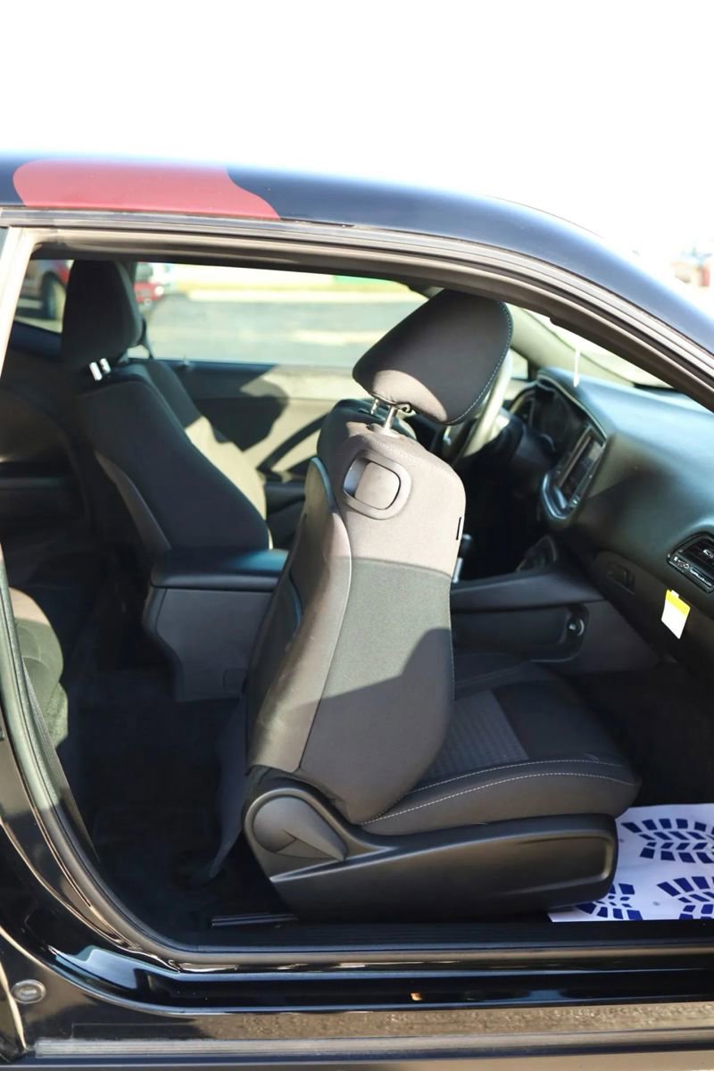 Used 2016 Dodge Challenger R/T w/ Blacktop Package image 48