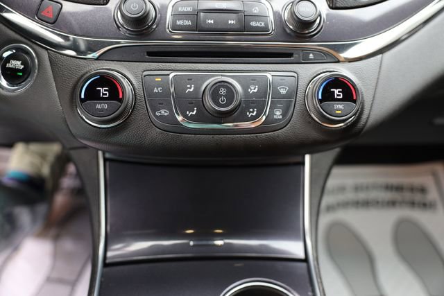 Used 2016 Chevrolet Impala LTZ w/ Enhanced Convenience Package image 29