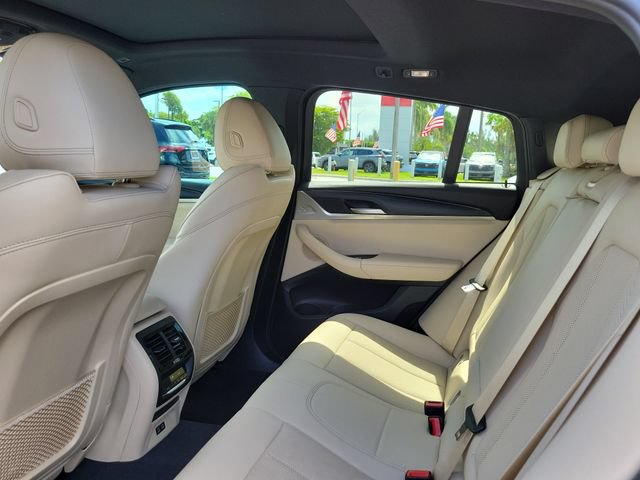 Used 2022 BMW X4 xDrive30i w/ M Sport Package 2 AWD/4WD image 12