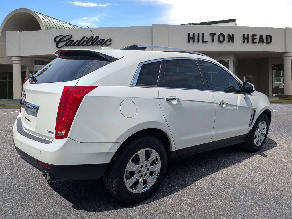 Used 2015 Cadillac SRX Luxury w/ Driver Awareness Package FWD image 6
