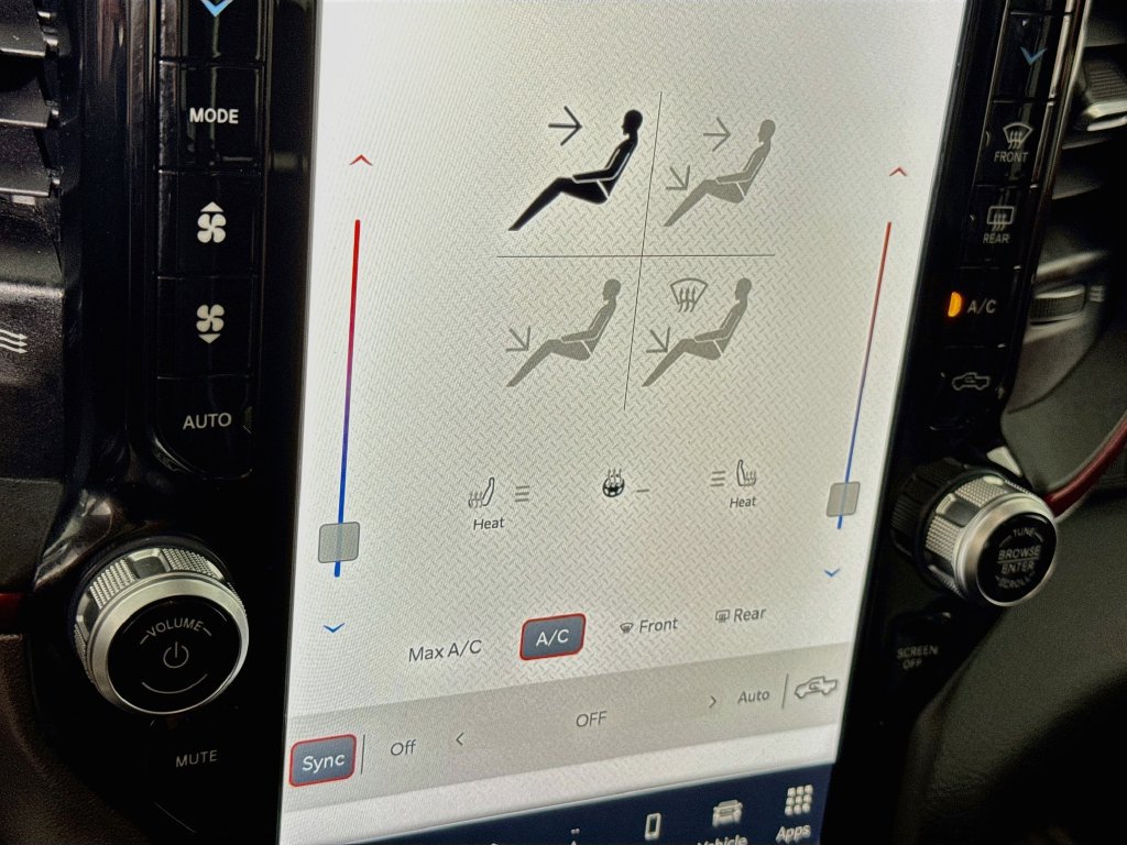 Used 2022 RAM 1500 Rebel w/ Rebel Level 2 Equipment Group AWD/4WD image 10