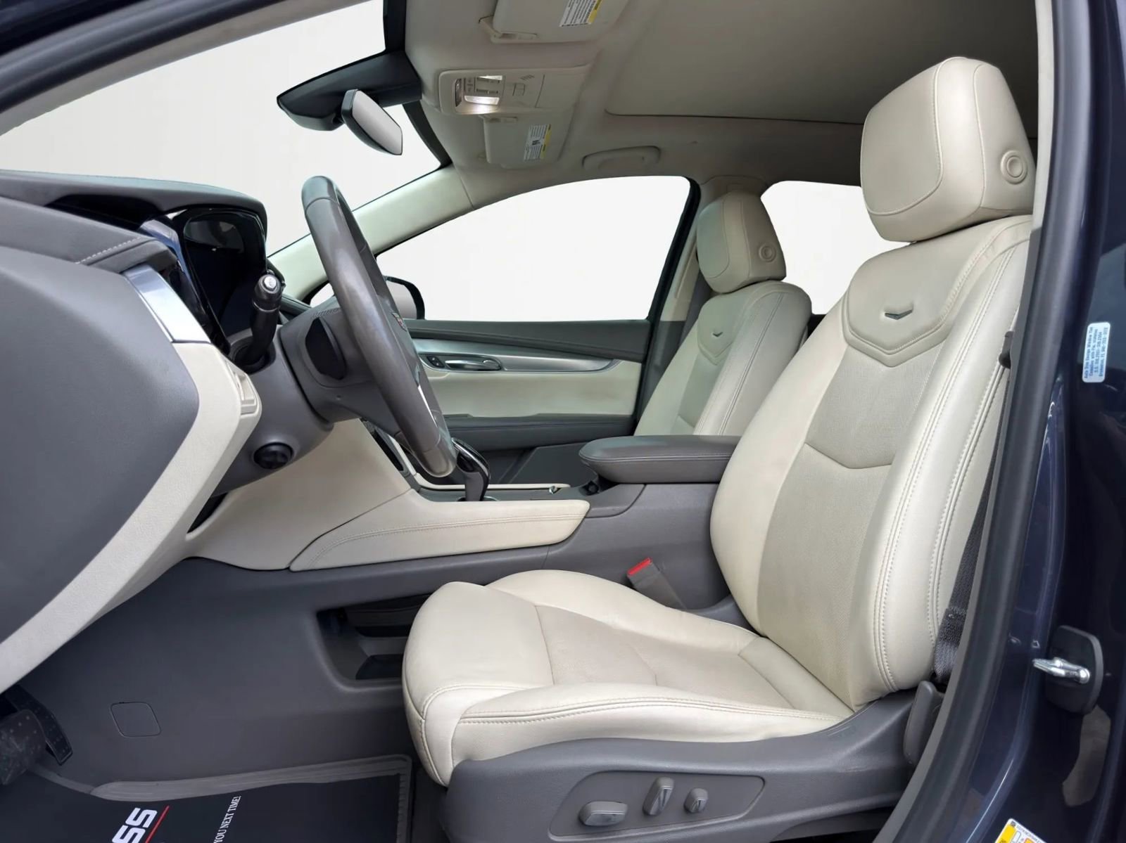 Used 2019 Cadillac XT5 Luxury image 10