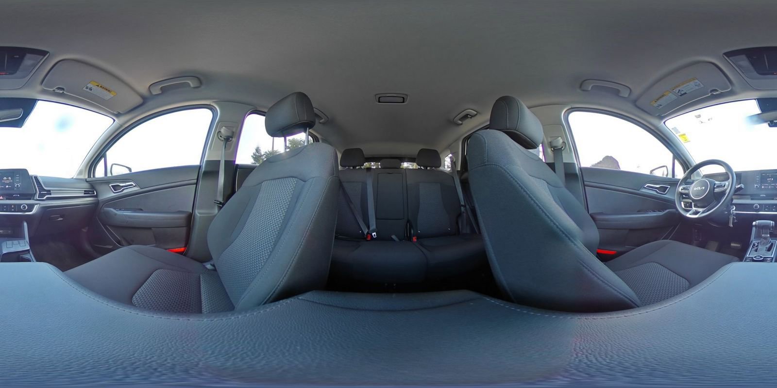 Used 2025 Kia Sportage LX image 41