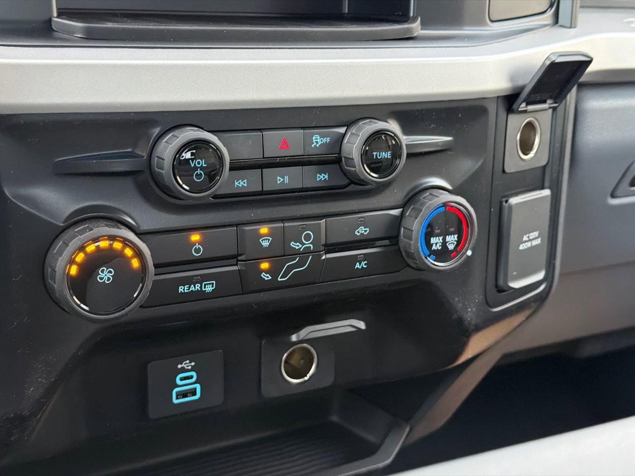 New 2026 Ford F250 XL w/ STX Appearance Package image 27