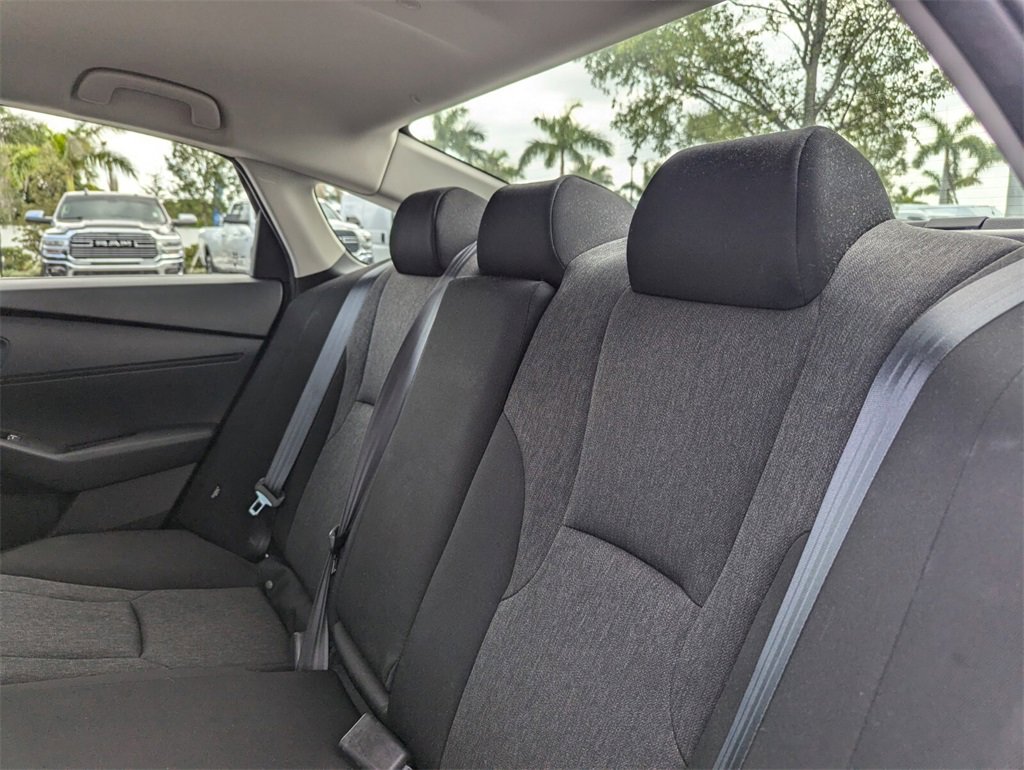 Used 2023 Honda Accord LX image 16