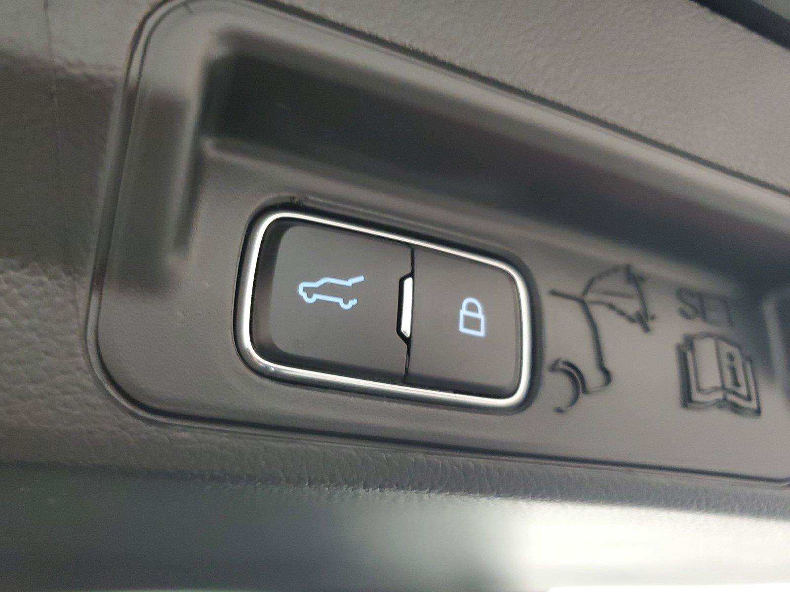 Used 2026 Ford Explorer ST w/ Sun And Sound Package RWD image 9