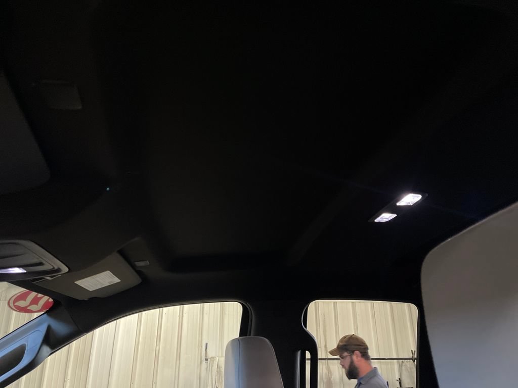 Used 2022 GMC Sierra 1500 SLE AWD/4WD image 13