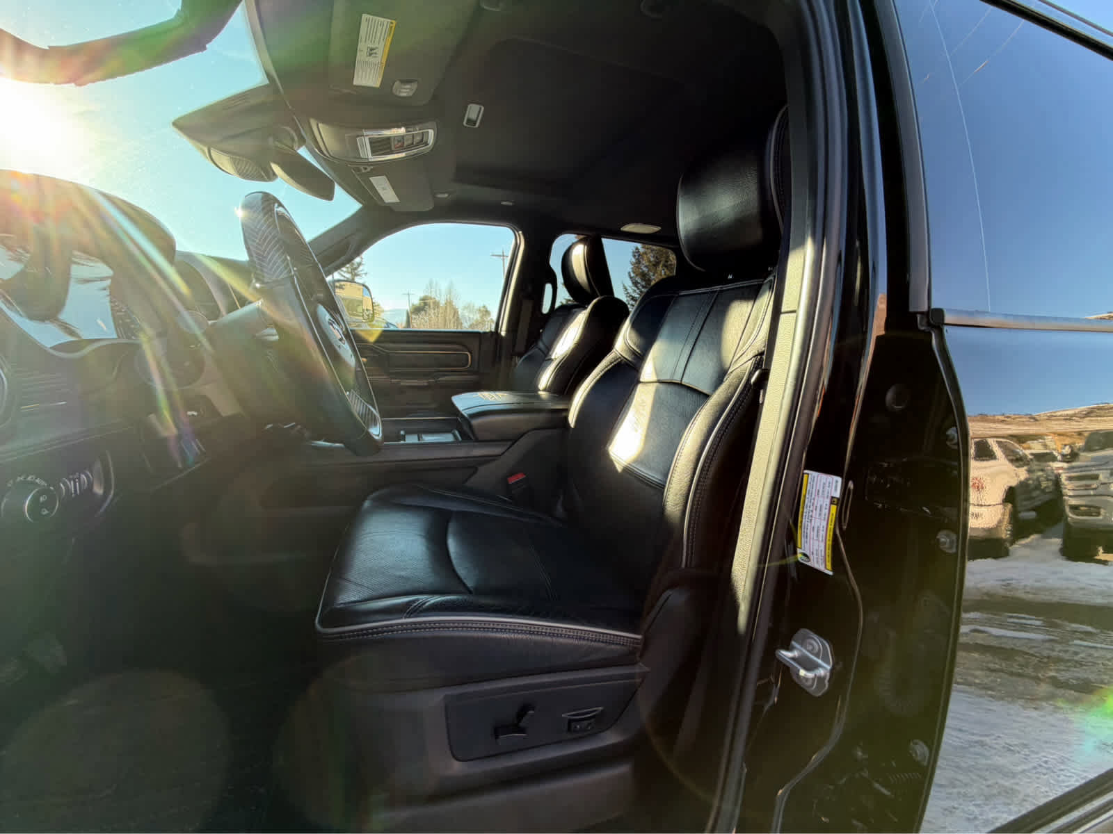 Used 2020 RAM 3500 Limited image 17