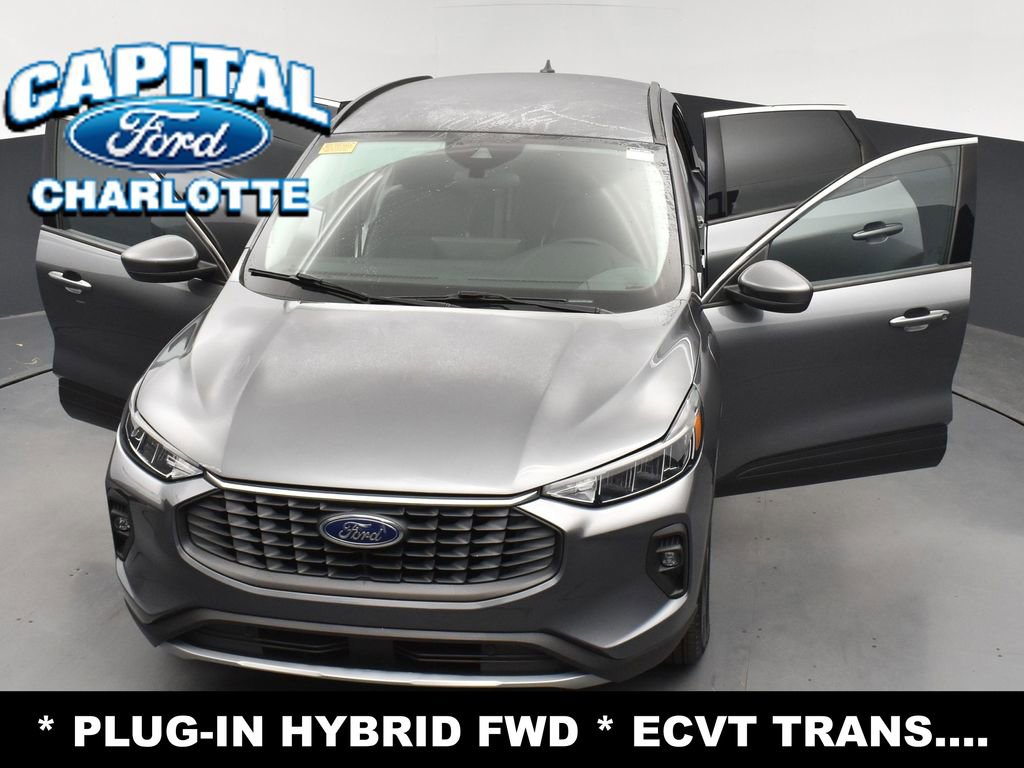 Used 2024 Ford Escape SE image 30