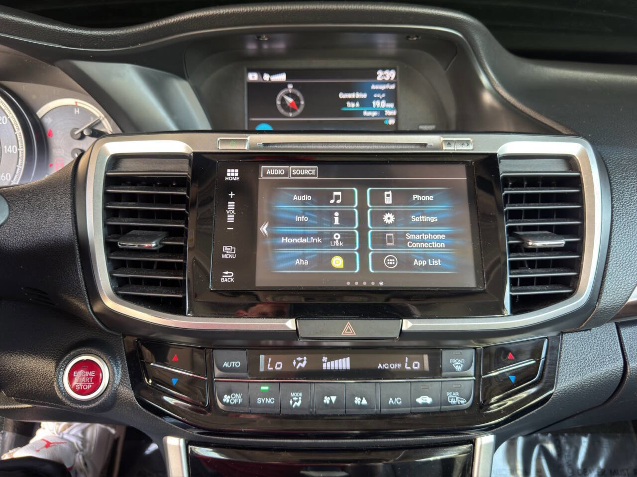 Used 2016 Honda Accord EX-L image 16