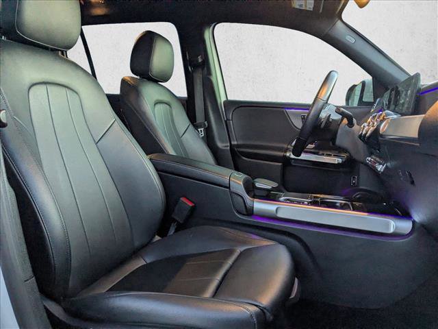 Used 2021 Mercedes-Benz GLB 250 4MATIC image 22