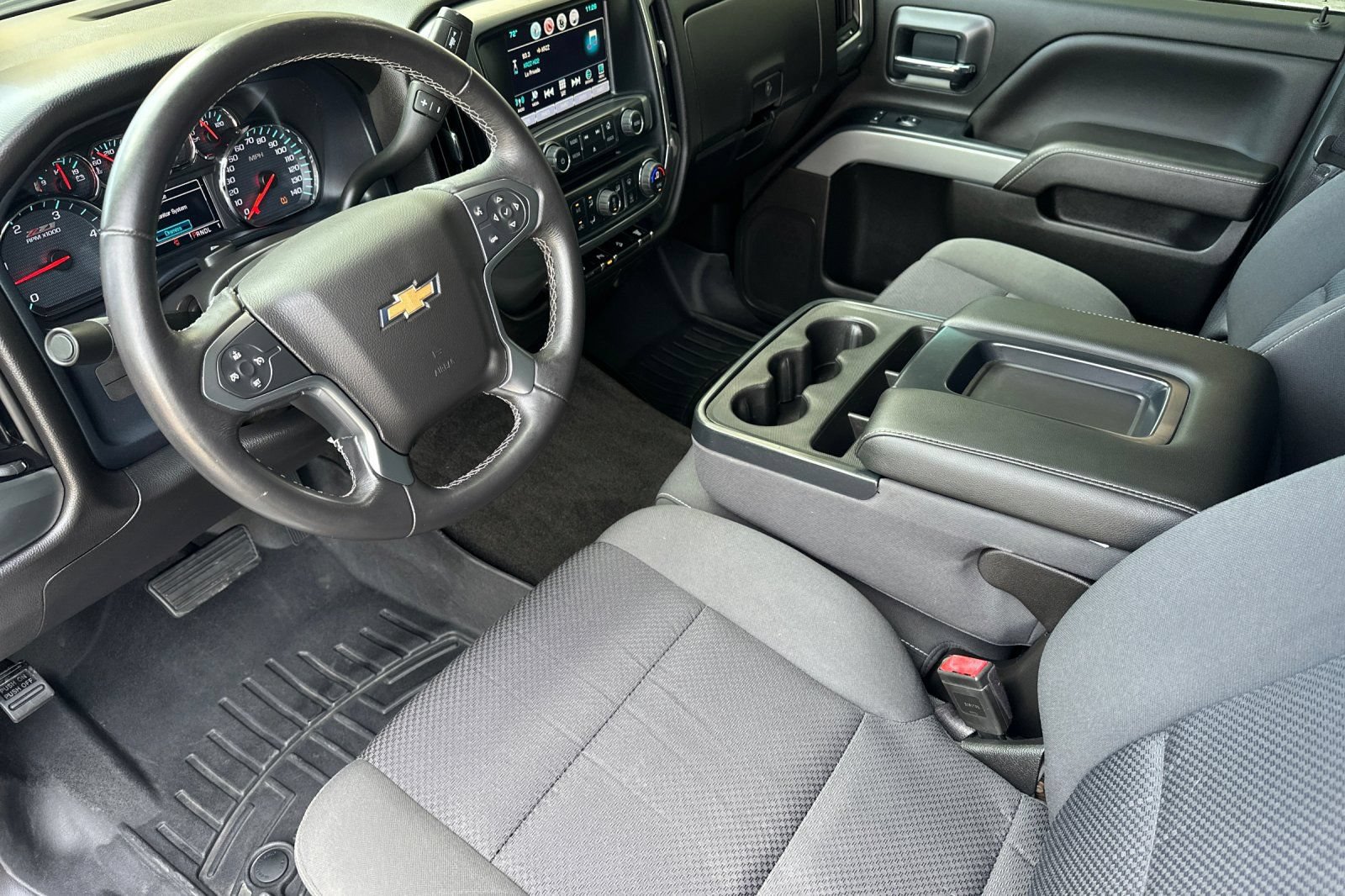Used 2017 Chevrolet Silverado 2500 LT w/ Custom Sport Edition AWD/4WD image 10
