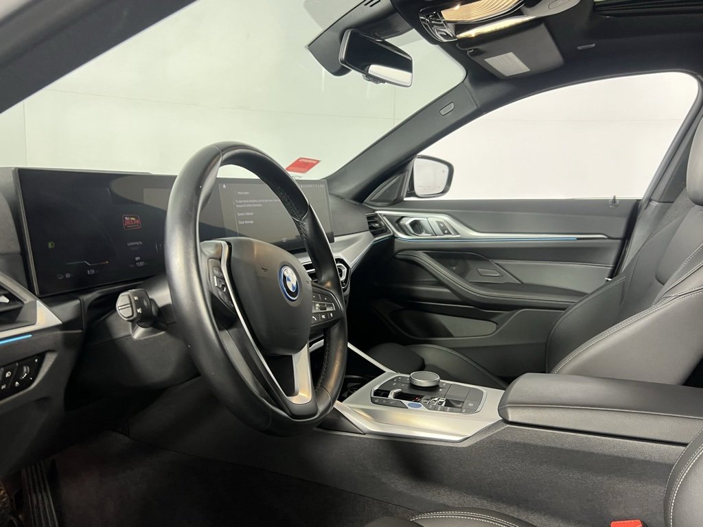 Used 2023 BMW i4 eDrive35 image 22