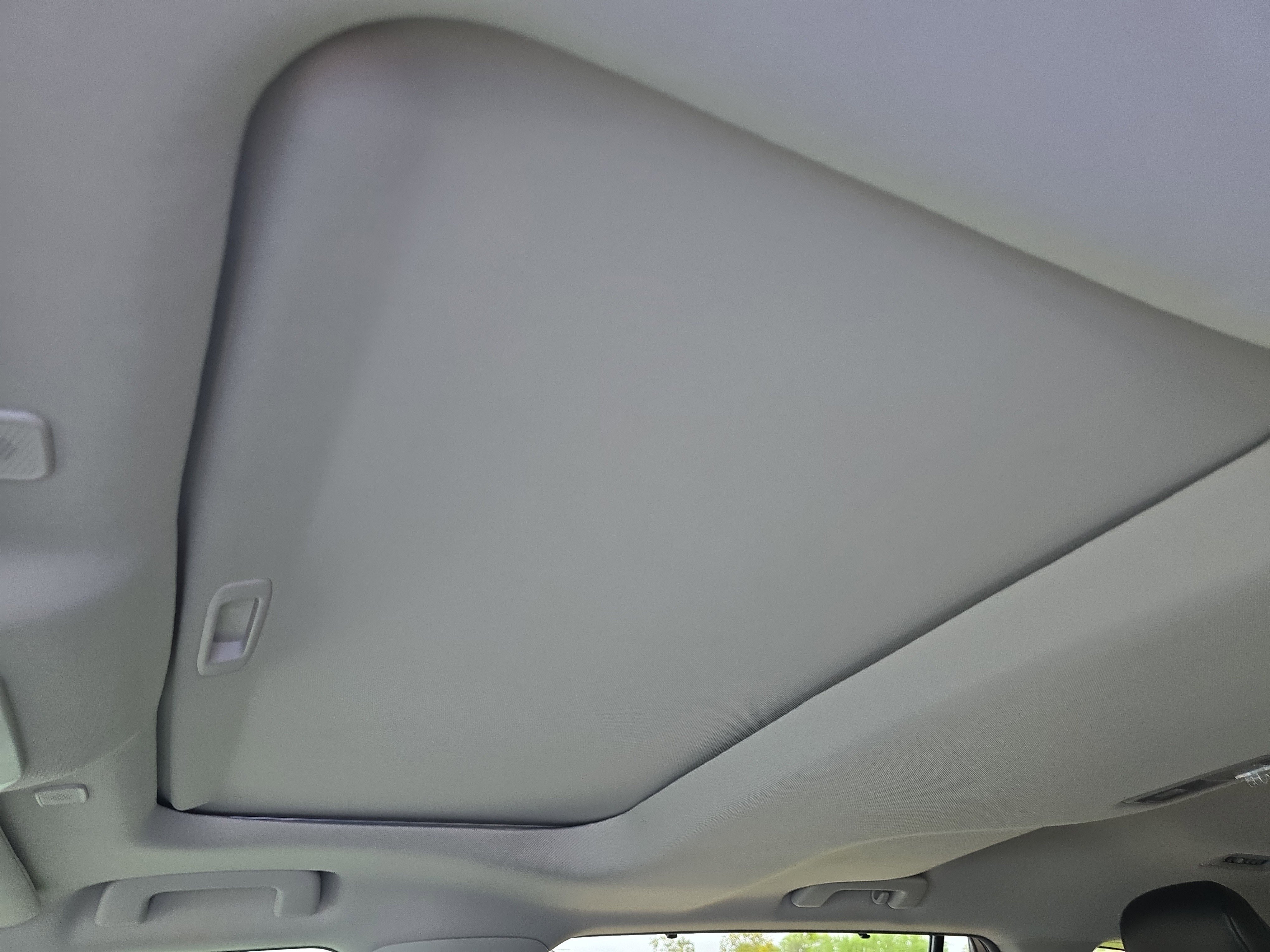 Used 2023 Toyota Highlander XLE AWD/4WD image 24