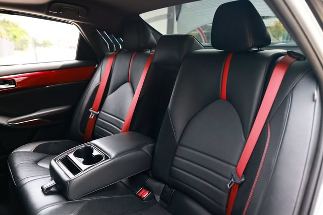 Used 2020 Toyota Avalon TRD FWD image 11