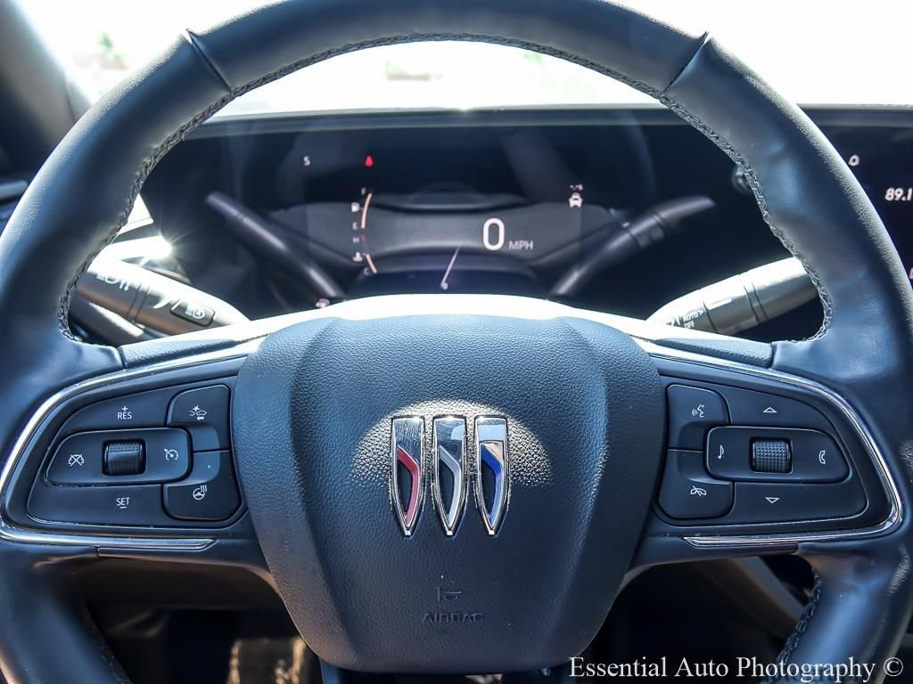 Used 2025 Buick Envista Sport Touring FWD image 16