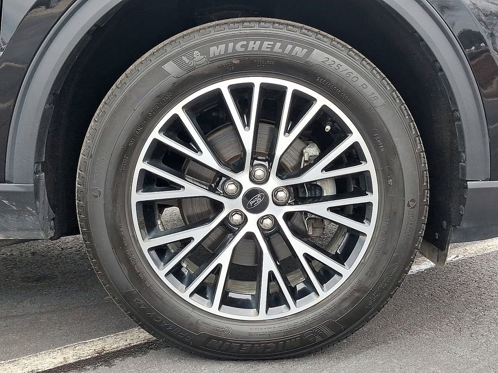 Used 2024 Ford Escape SE image 8