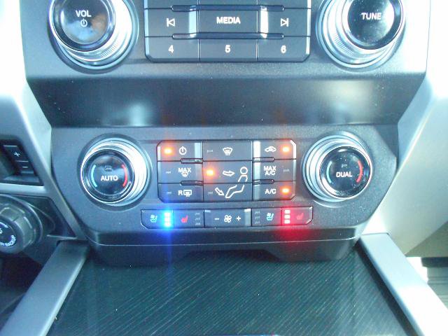 Certified 2021 Ford F450 Platinum w/ FX4 Off-Road Package AWD/4WD image 19