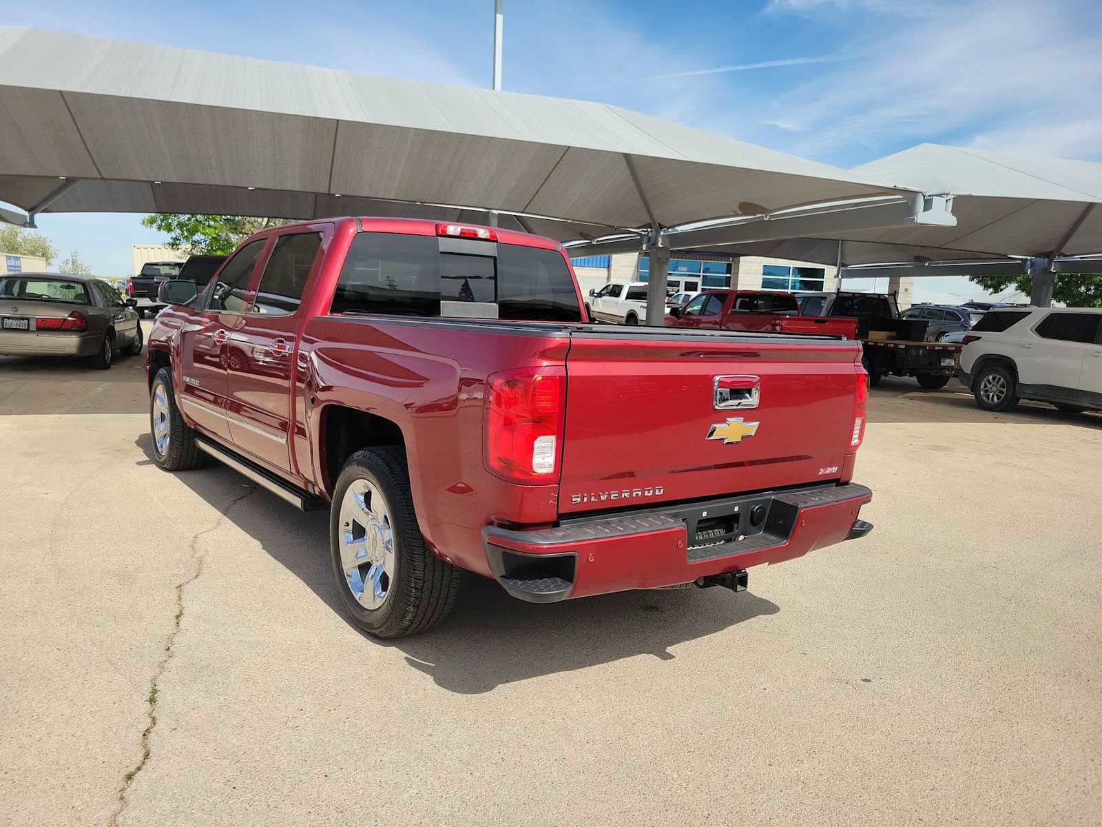 Used 2018 Chevrolet Silverado 1500 LTZ Z71 w/ LTZ Plus Package image 6