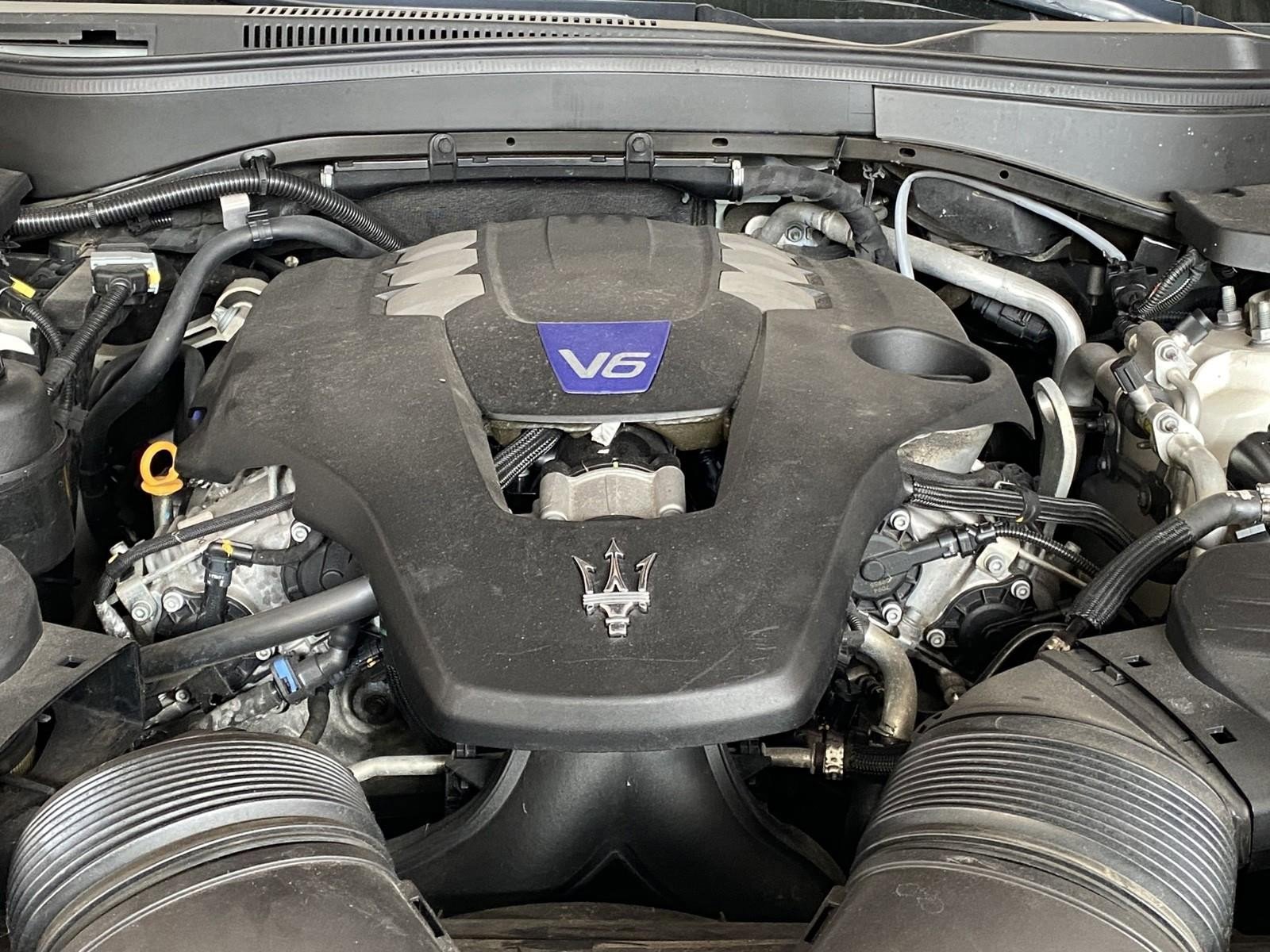 Used 2017 Maserati Levante S image 24