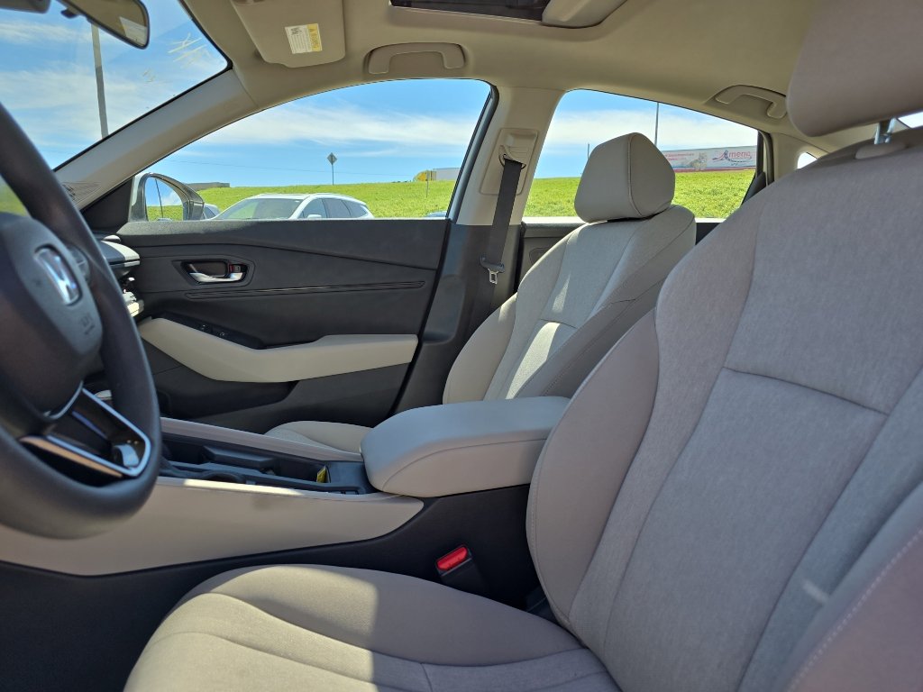 Used 2024 Honda Accord EX image 20