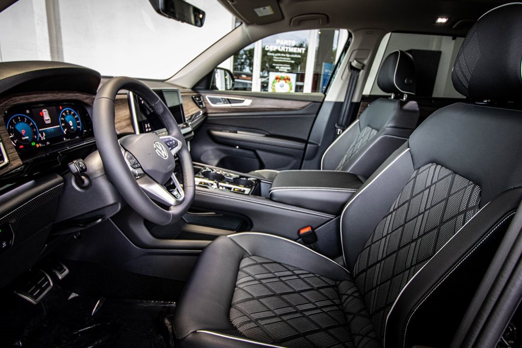 New 2026 Volkswagen Atlas SEL Premium R-Line image 29
