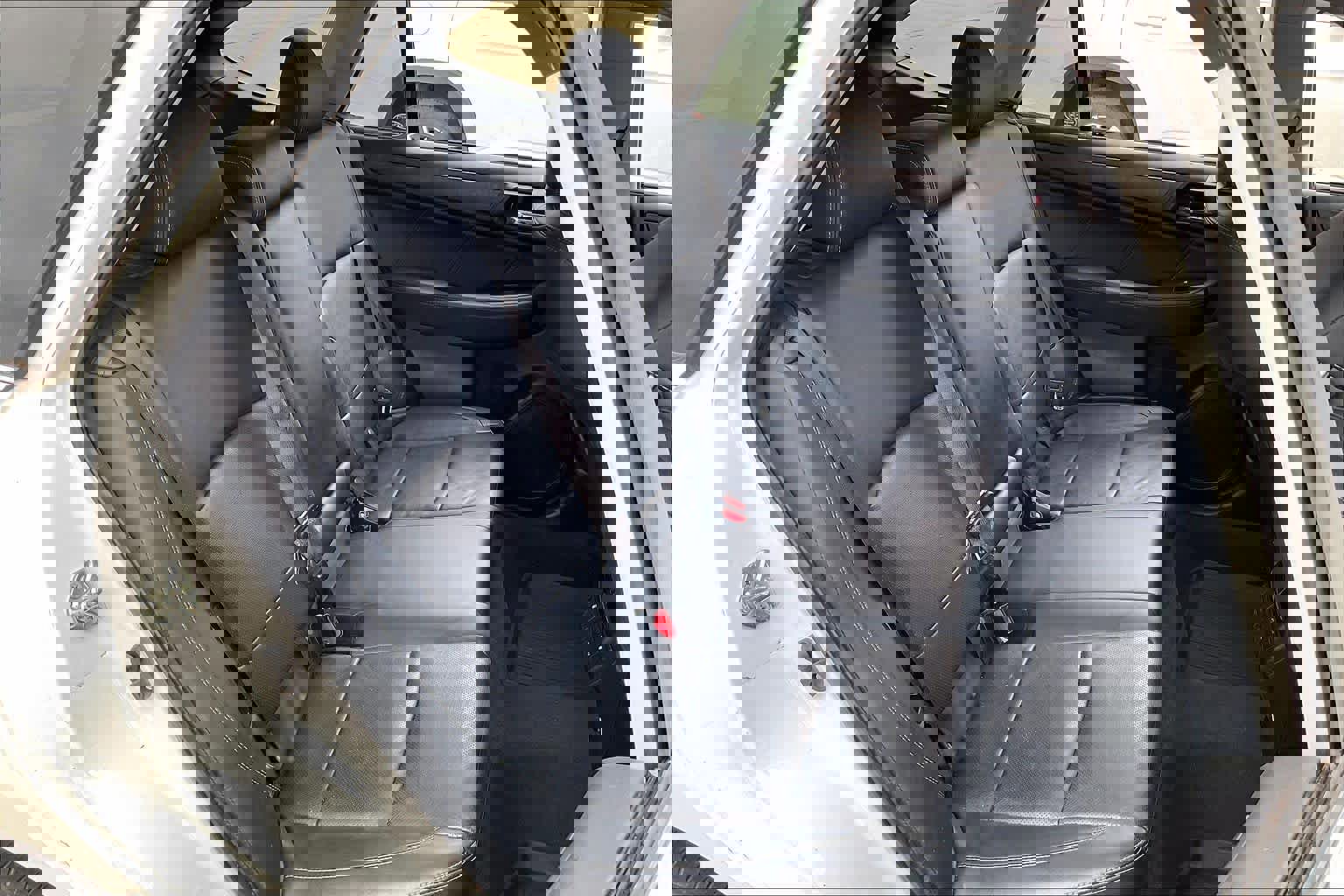 Used 2018 Subaru Outback 2.5i Limited image 19