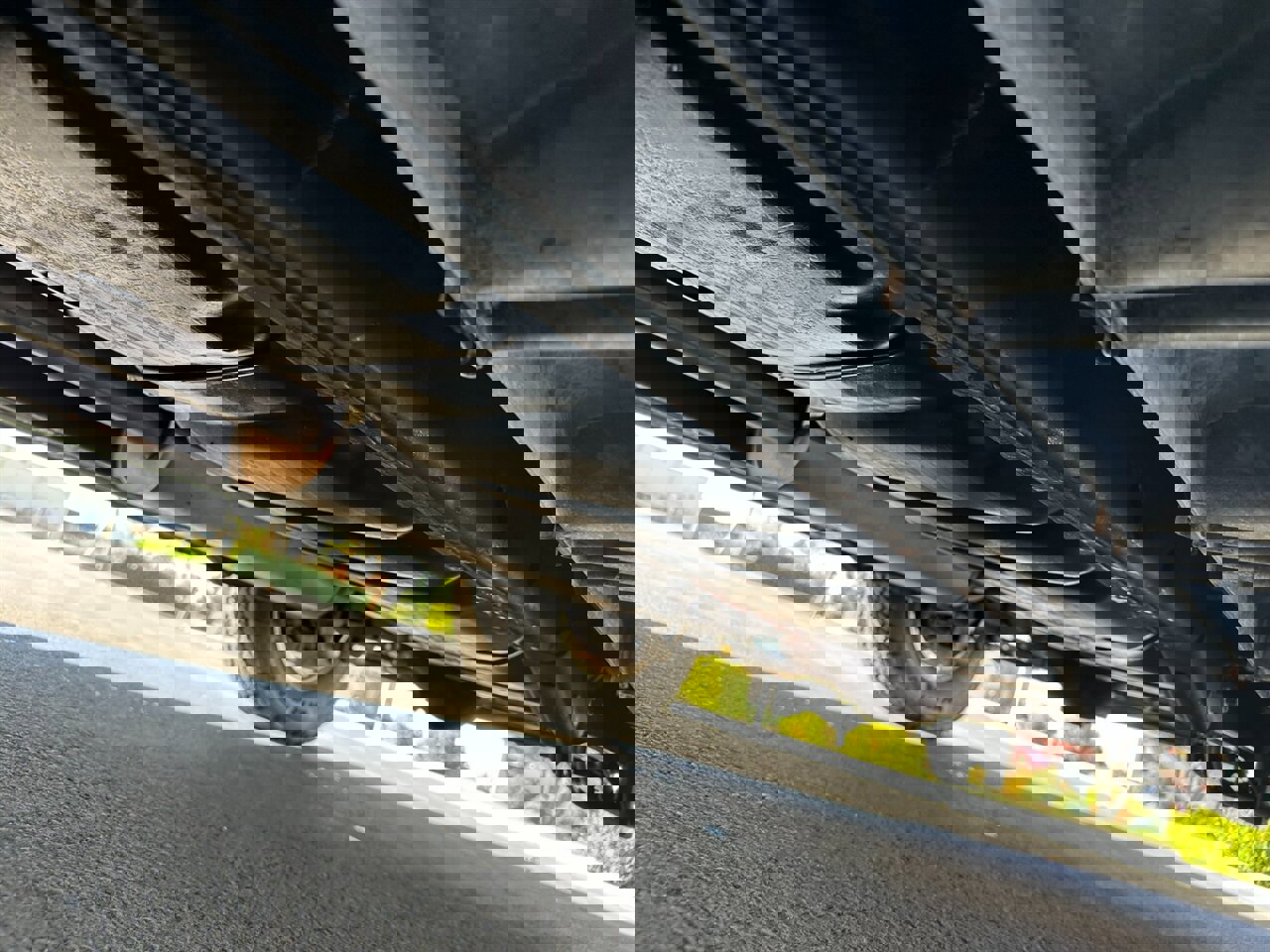 Used 2002 Cadillac Escalade EXT image 61