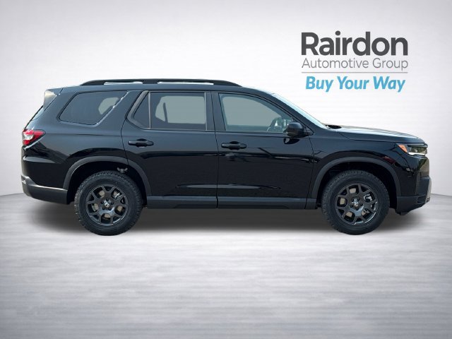 Certified 2026 Honda Pilot TrailSport image 8