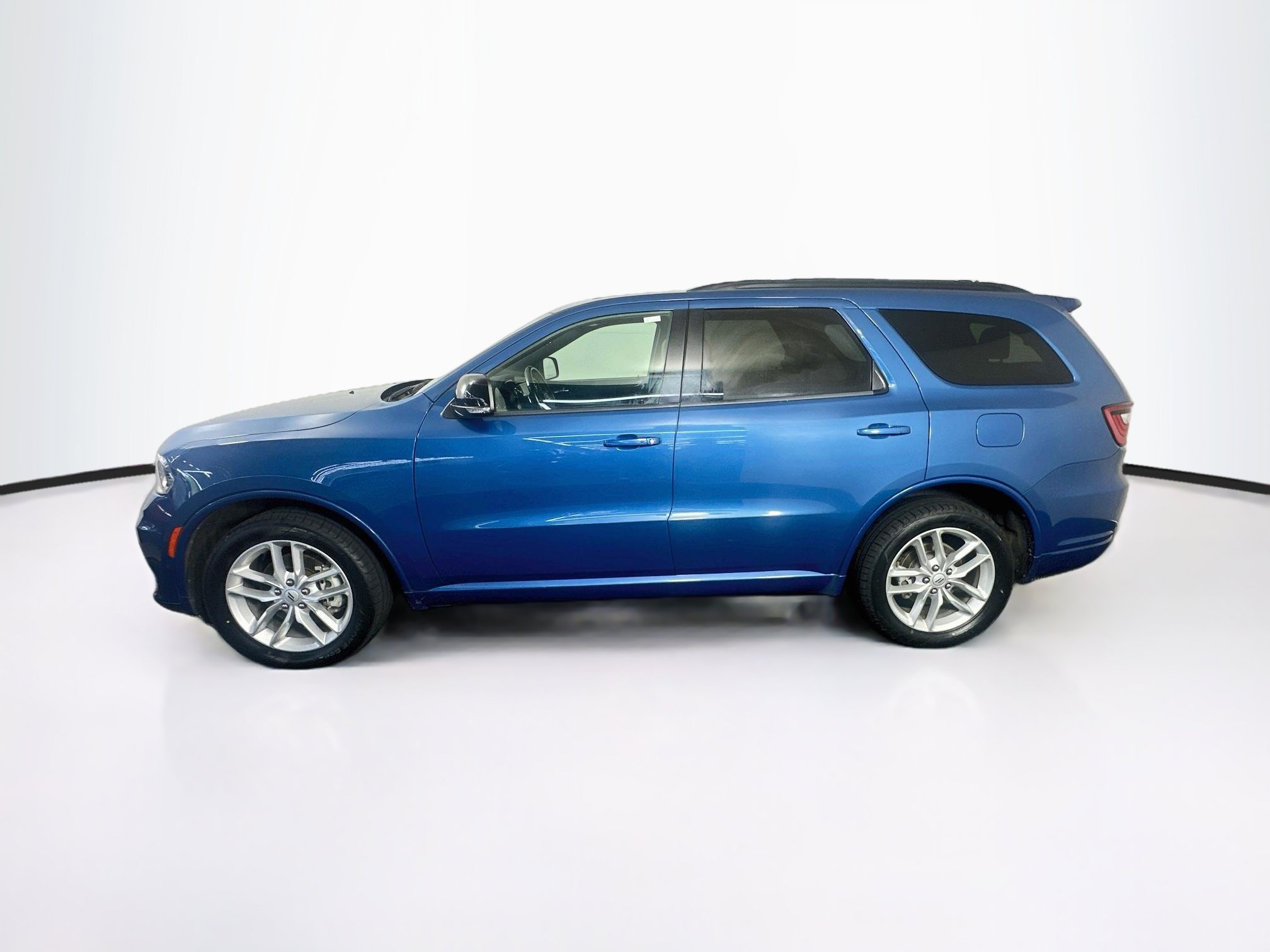 Used 2025 Dodge Durango GT AWD/4WD image 4