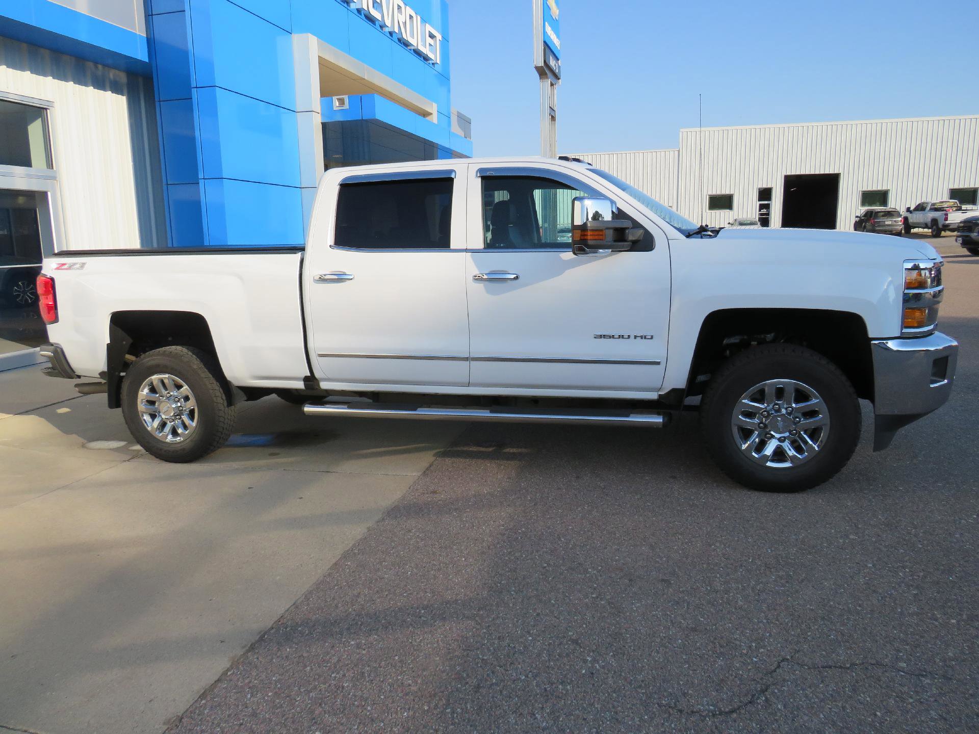Used 2017 Chevrolet Silverado 3500 LTZ image 15