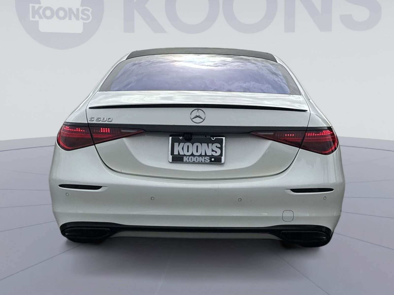 Used 2021 Mercedes-Benz S 580 4MATIC Sedan image 5