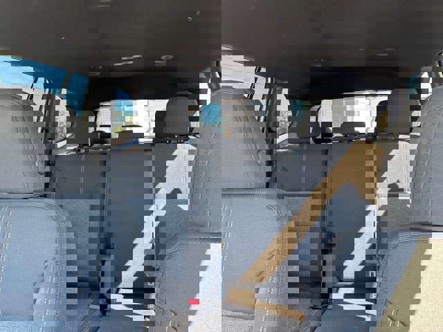 New 2026 GMC Acadia Elevation image 28