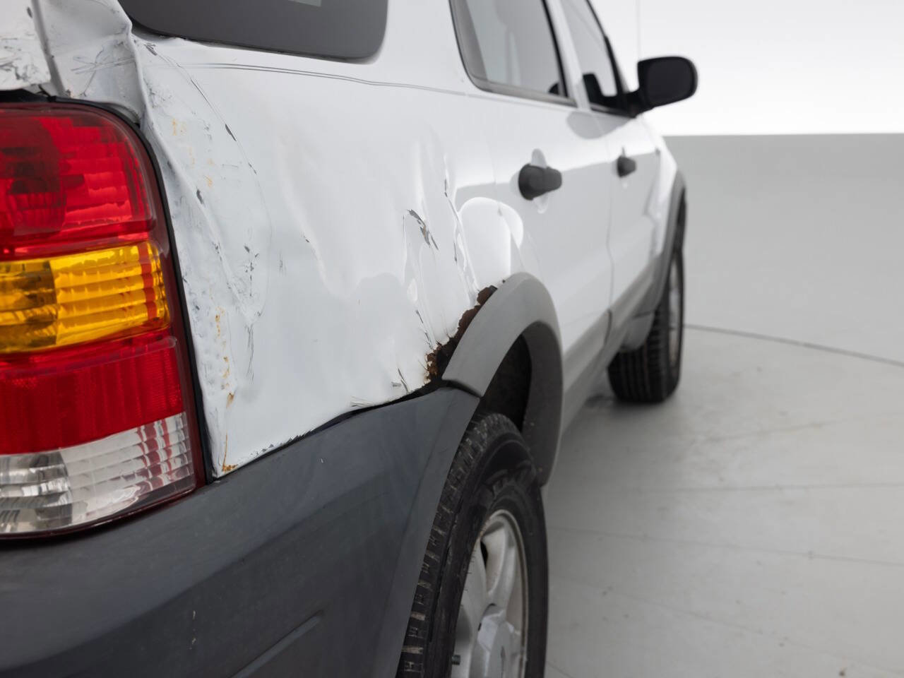 Used 2002 Ford Escape XLT image 14