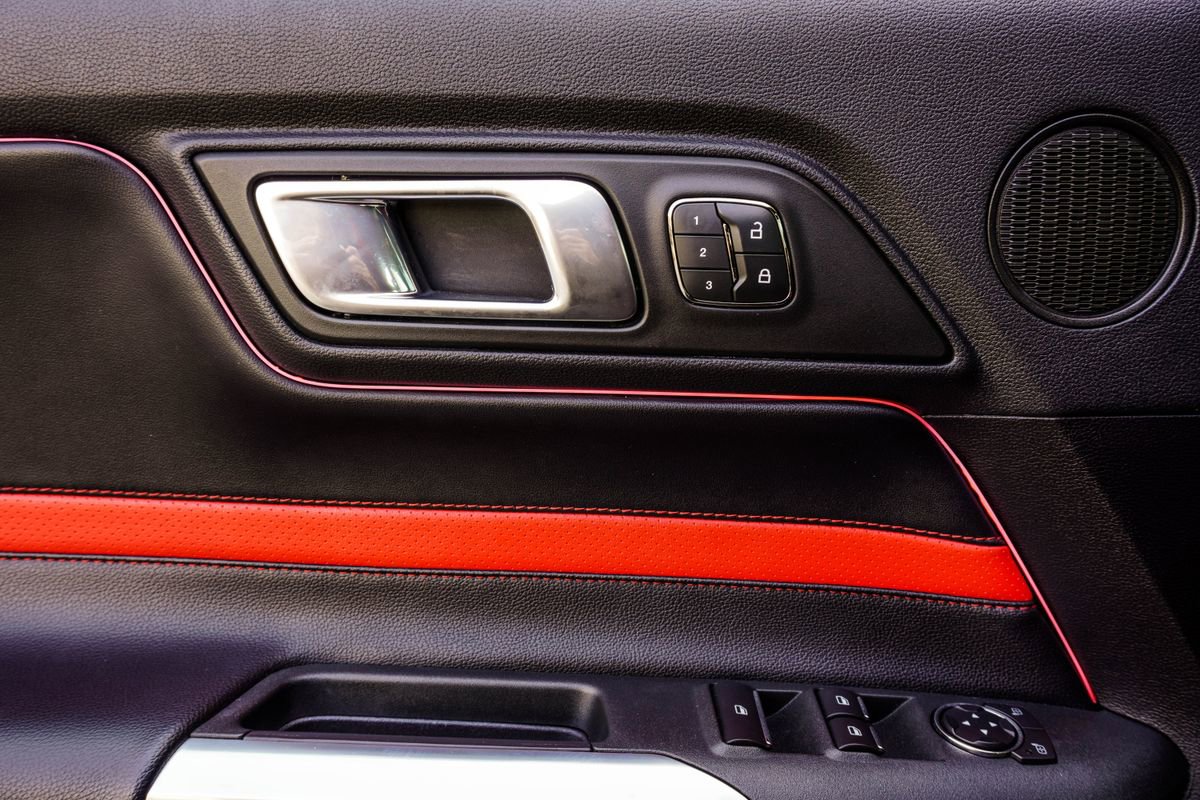 Used 2019 Ford Mustang GT Premium w/ Equipment Group 401A image 41