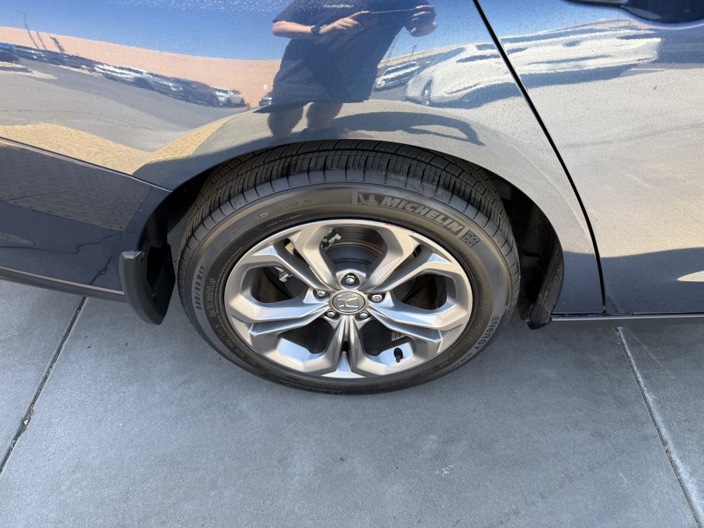 Used 2024 Honda Accord EX image 15