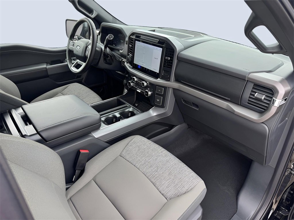 New 2025 Ford F150 XLT w/ Equipment Group 302A MID image 23